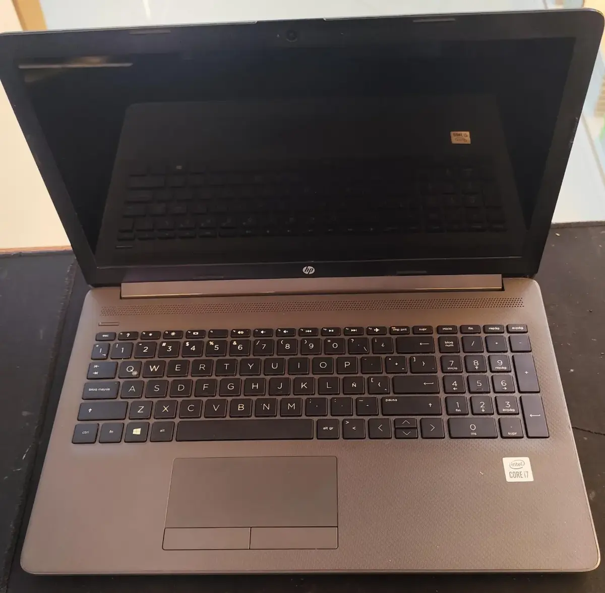 HP 250 G7, imagen 3